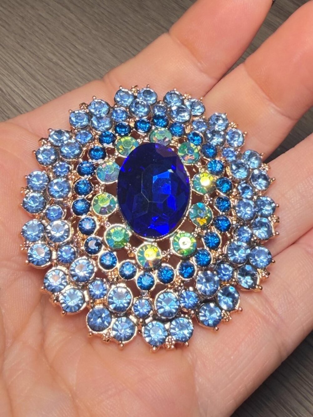 Blue Rhinestone Brooch Openwork Gold Tone Vintage Style 2.1 inches